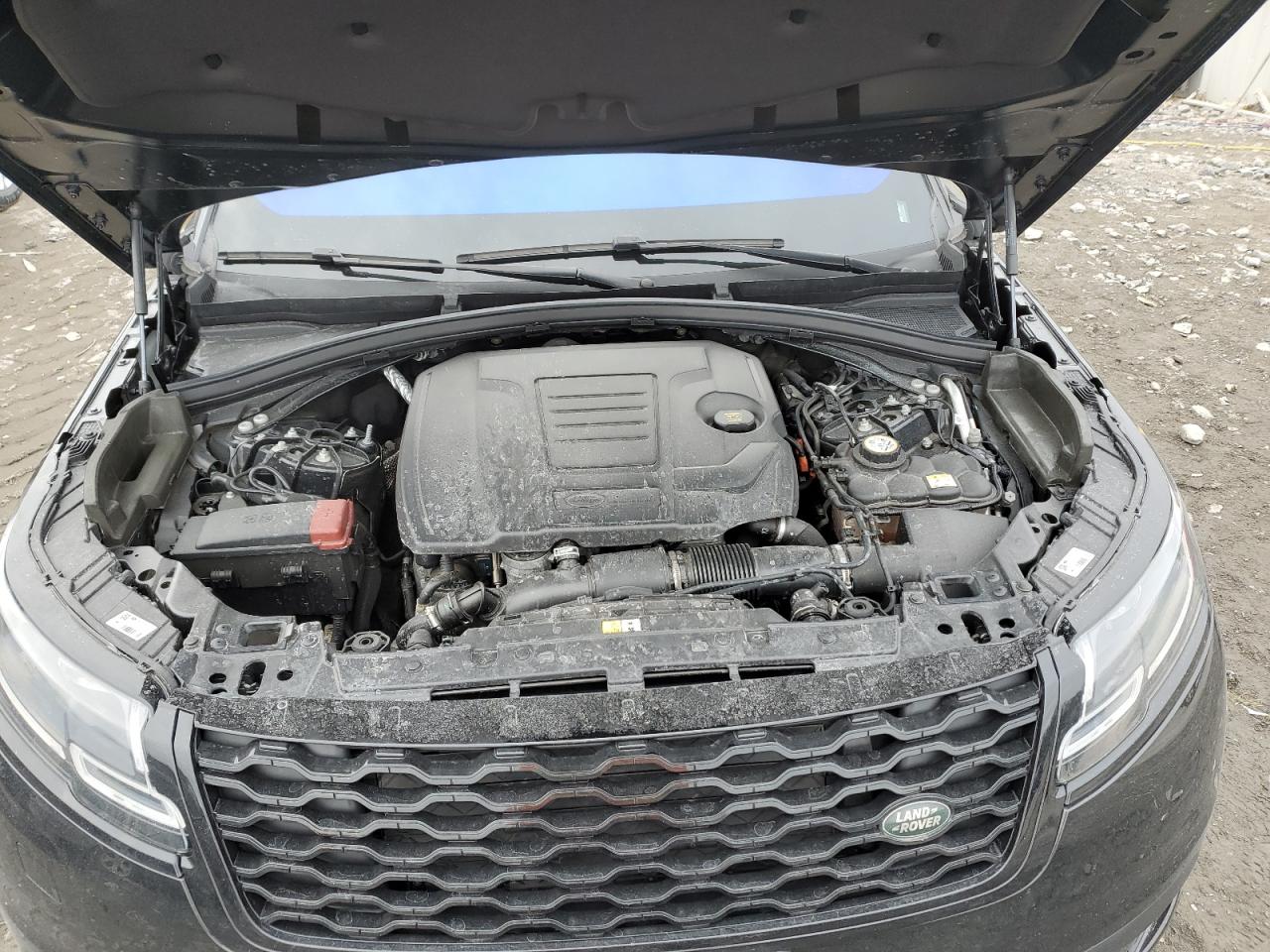 2023 Land Rover Range Rover - Image 12