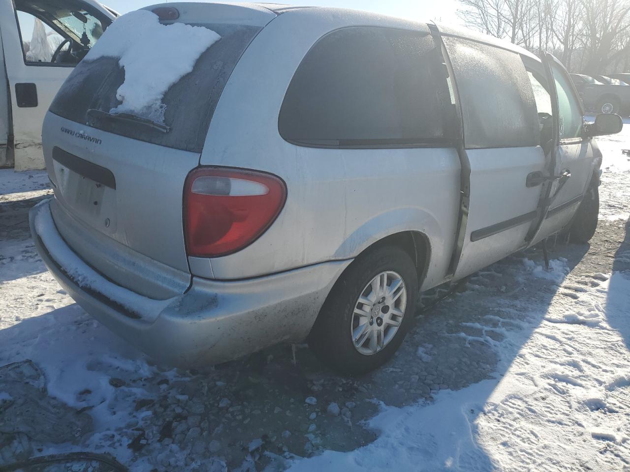 2007 Dodge Caravan - Image 3
