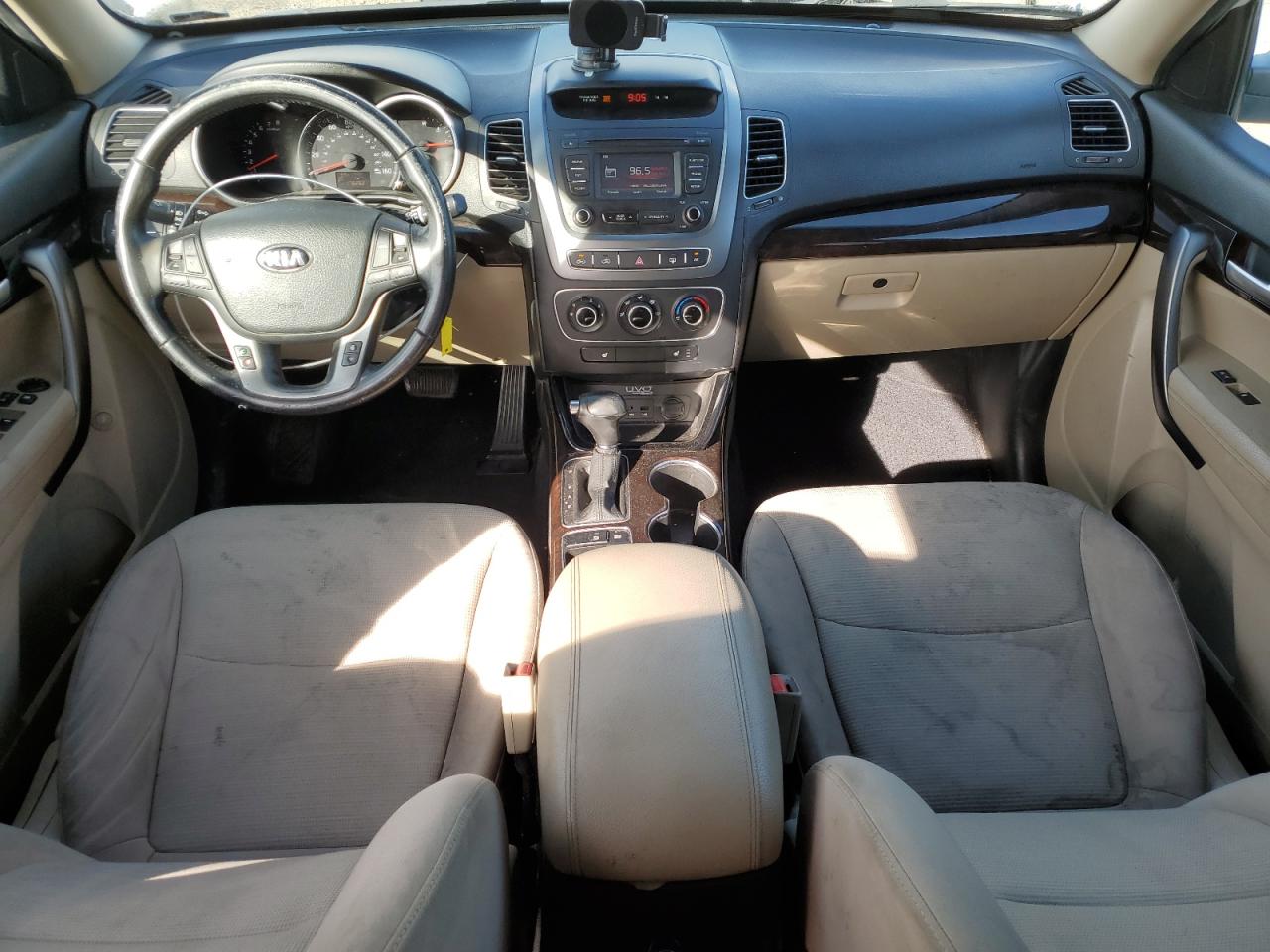 2015 Kia Sorento - Image 8