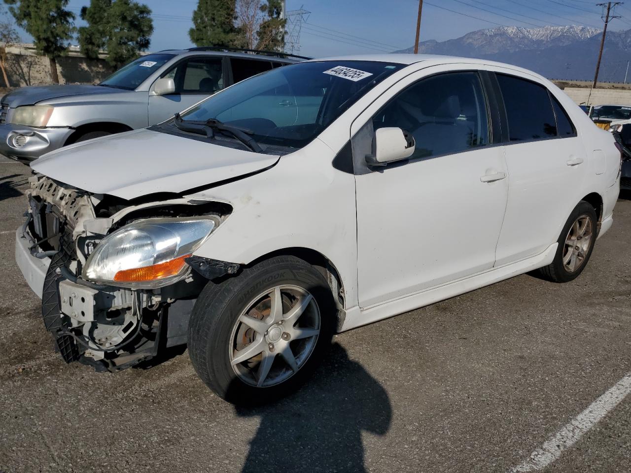 2007 Toyota Yaris - Image 1