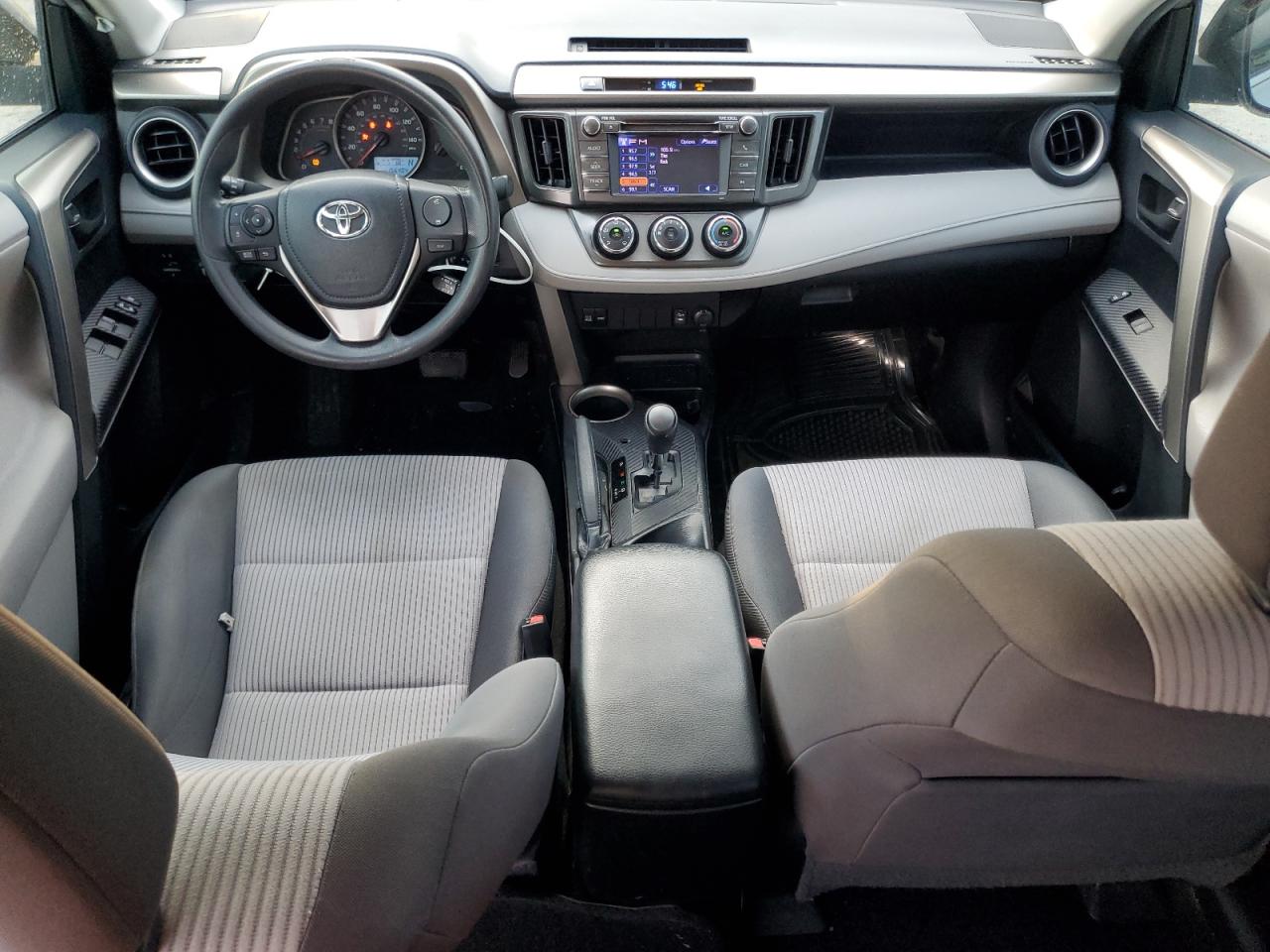 2013 Toyota RAV 4 - Image 8