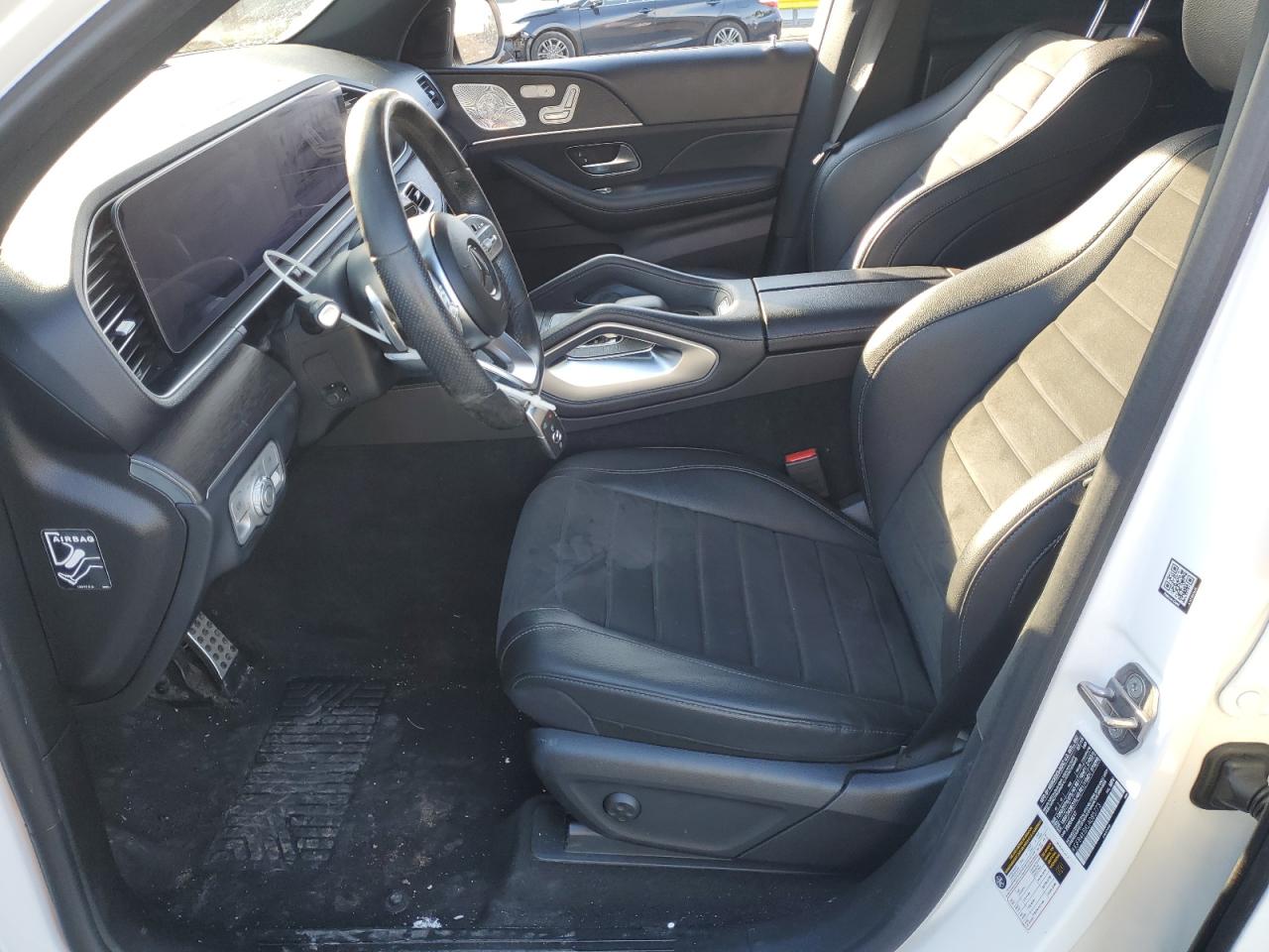 2020 Mercedes-Benz GLE - Image 7