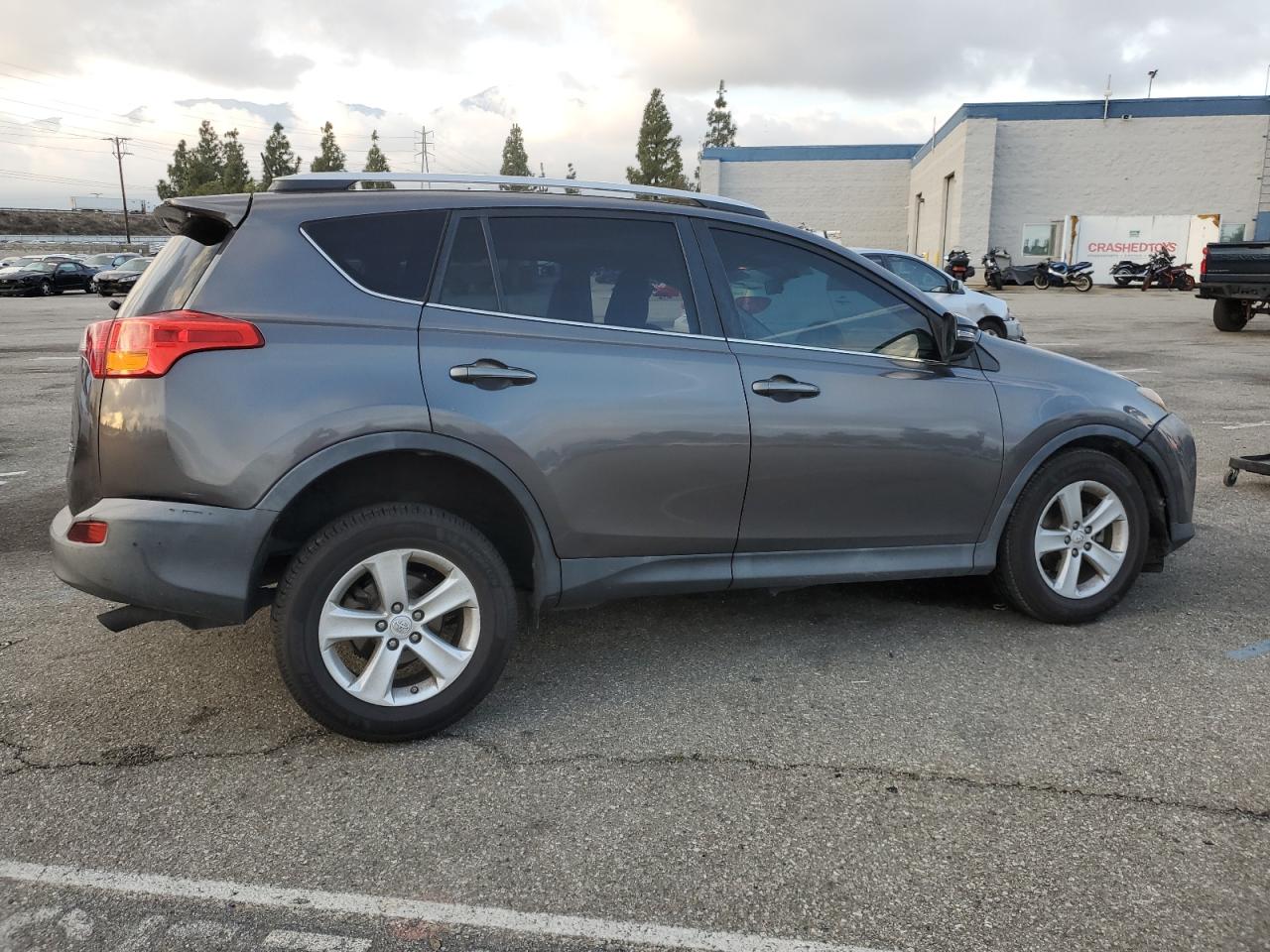 2014 Toyota RAV 4 - Image 3