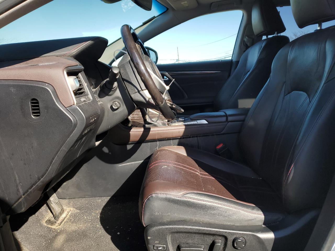 2019 Lexus RX - Image 7
