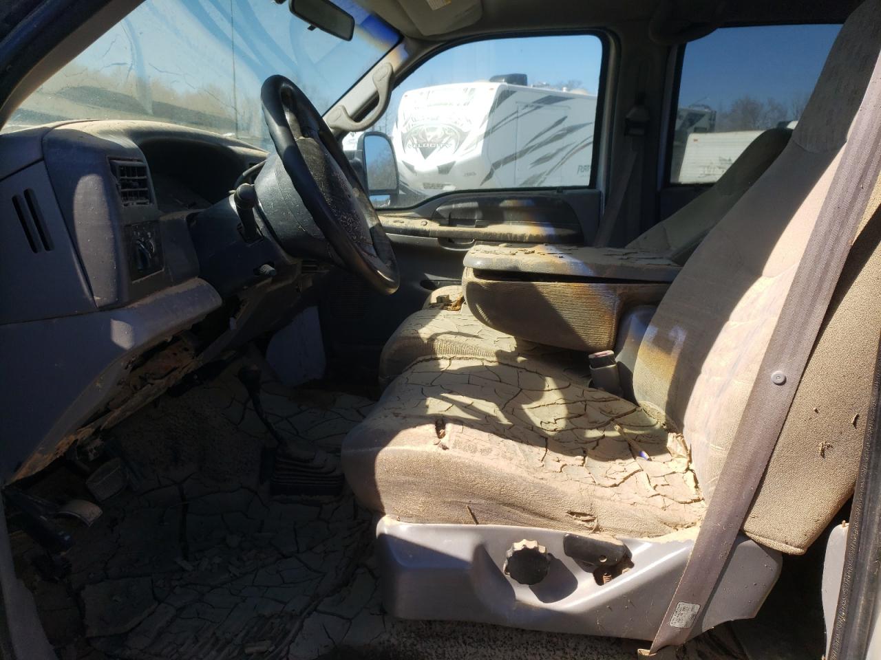 2000 Ford F350 - Image 7