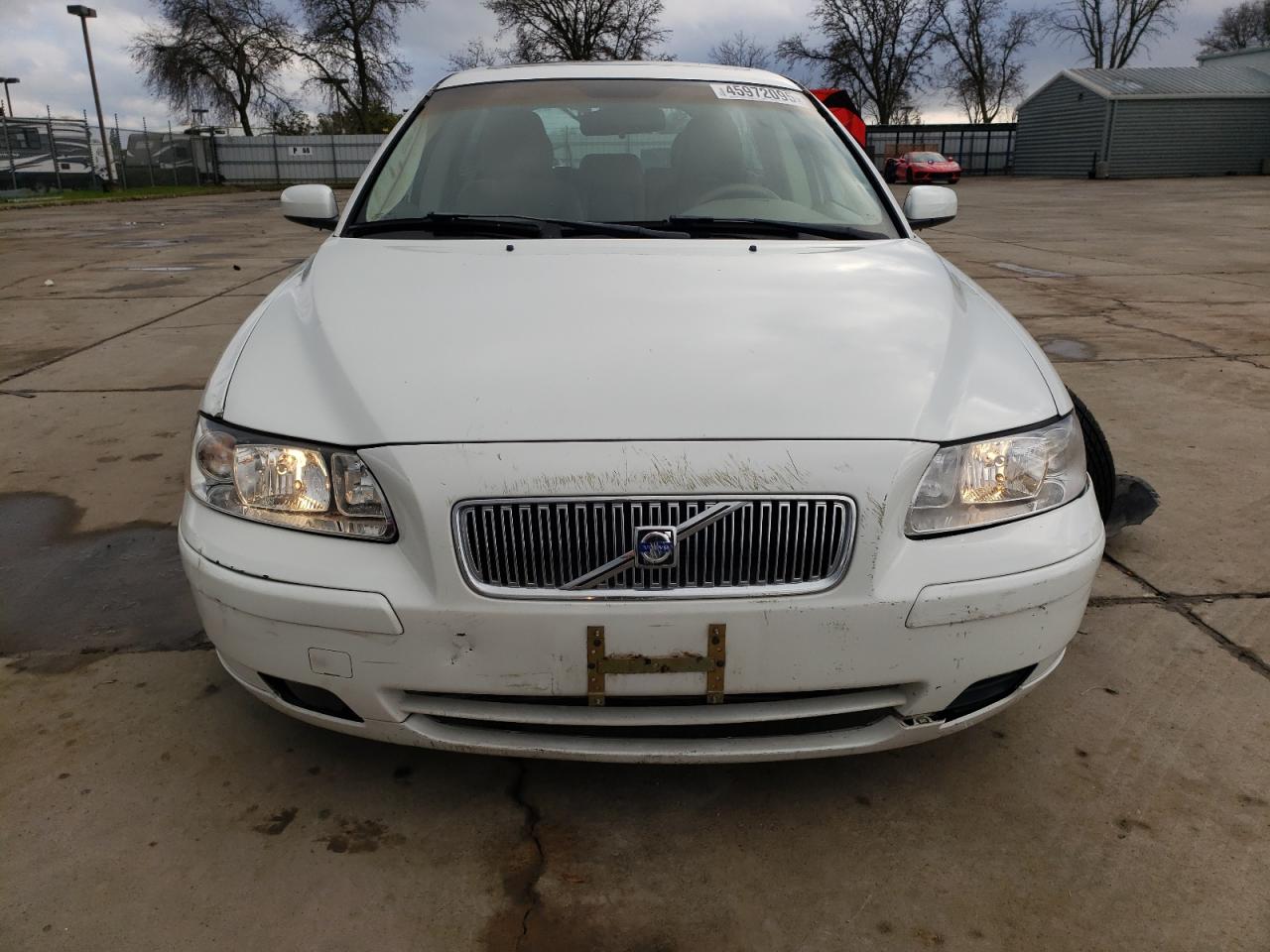 2005 Volvo V70 - Image 5