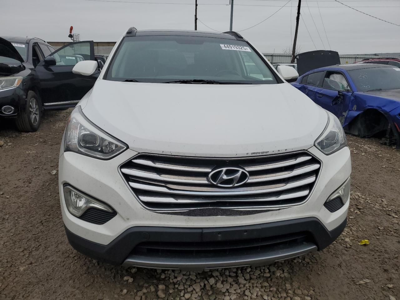2014 Hyundai Santa Fe - Image 5