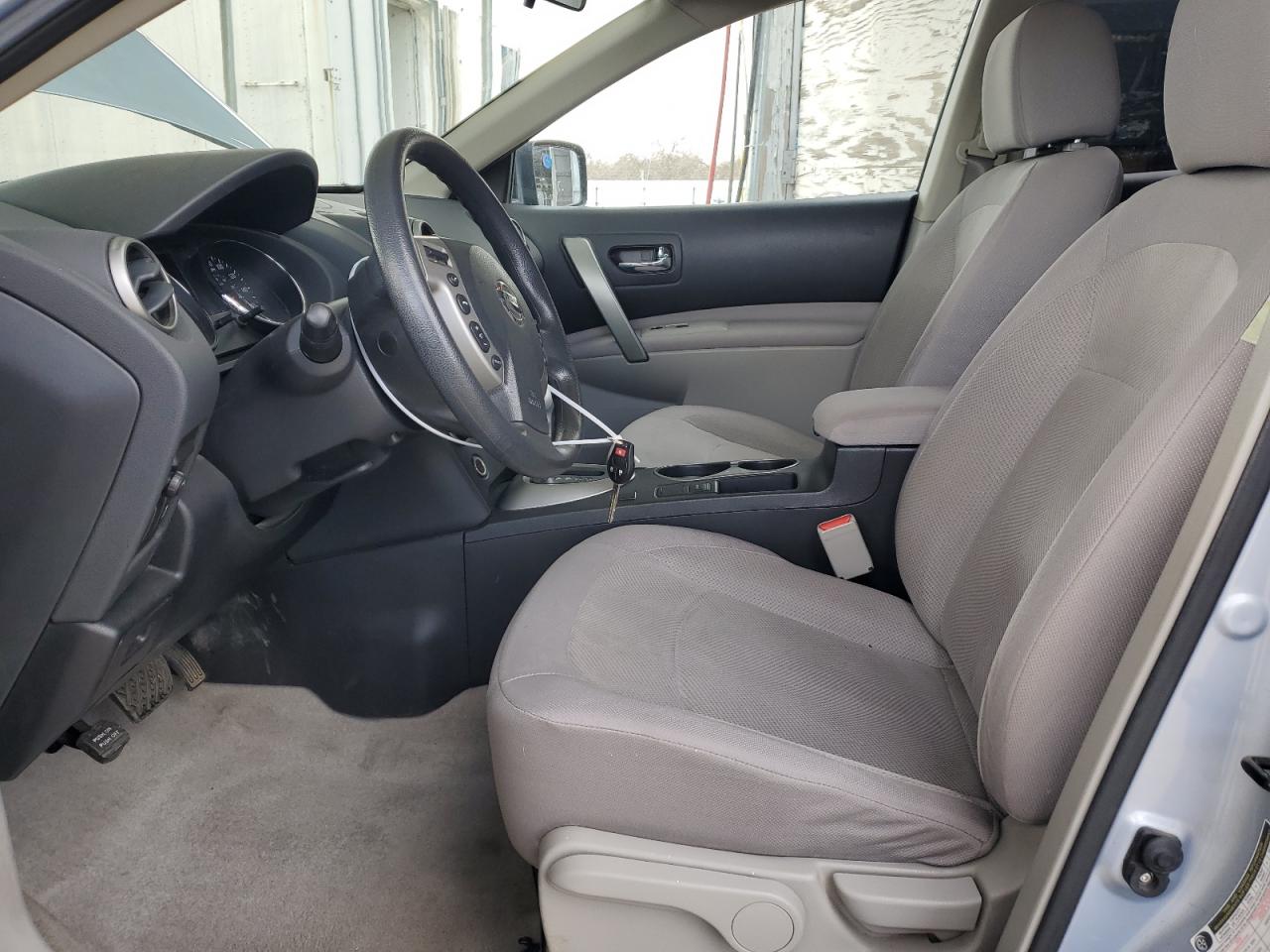 2013 Nissan Rogue - Image 7
