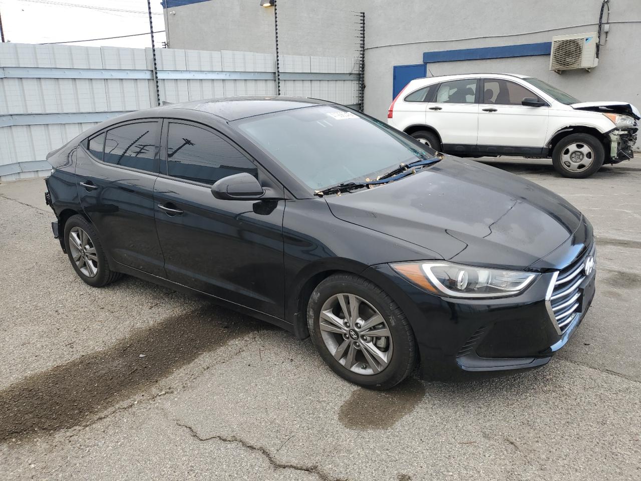 2018 Hyundai Elantra - Image 4