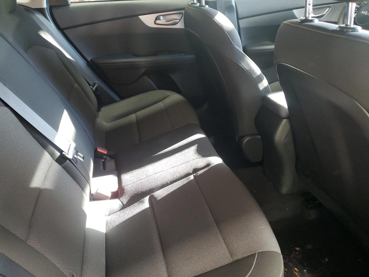 2023 Kia Forte - Image 10