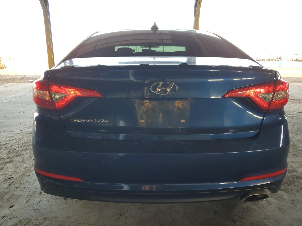 2015 Hyundai Sonata - Image 6
