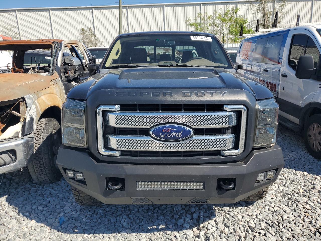 2014 Ford F250 - Image 5