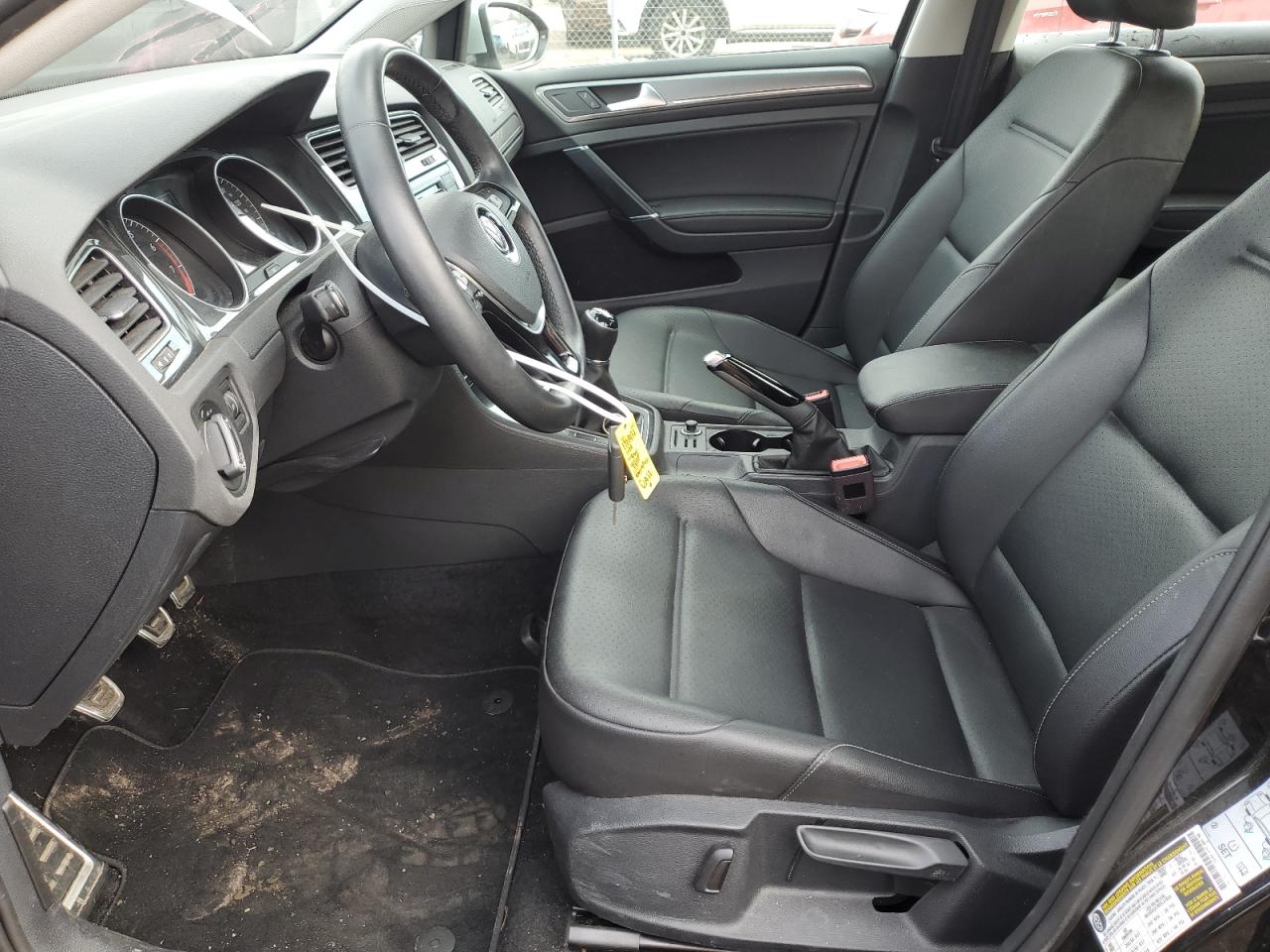 2019 Volkswagen Golf - Image 7