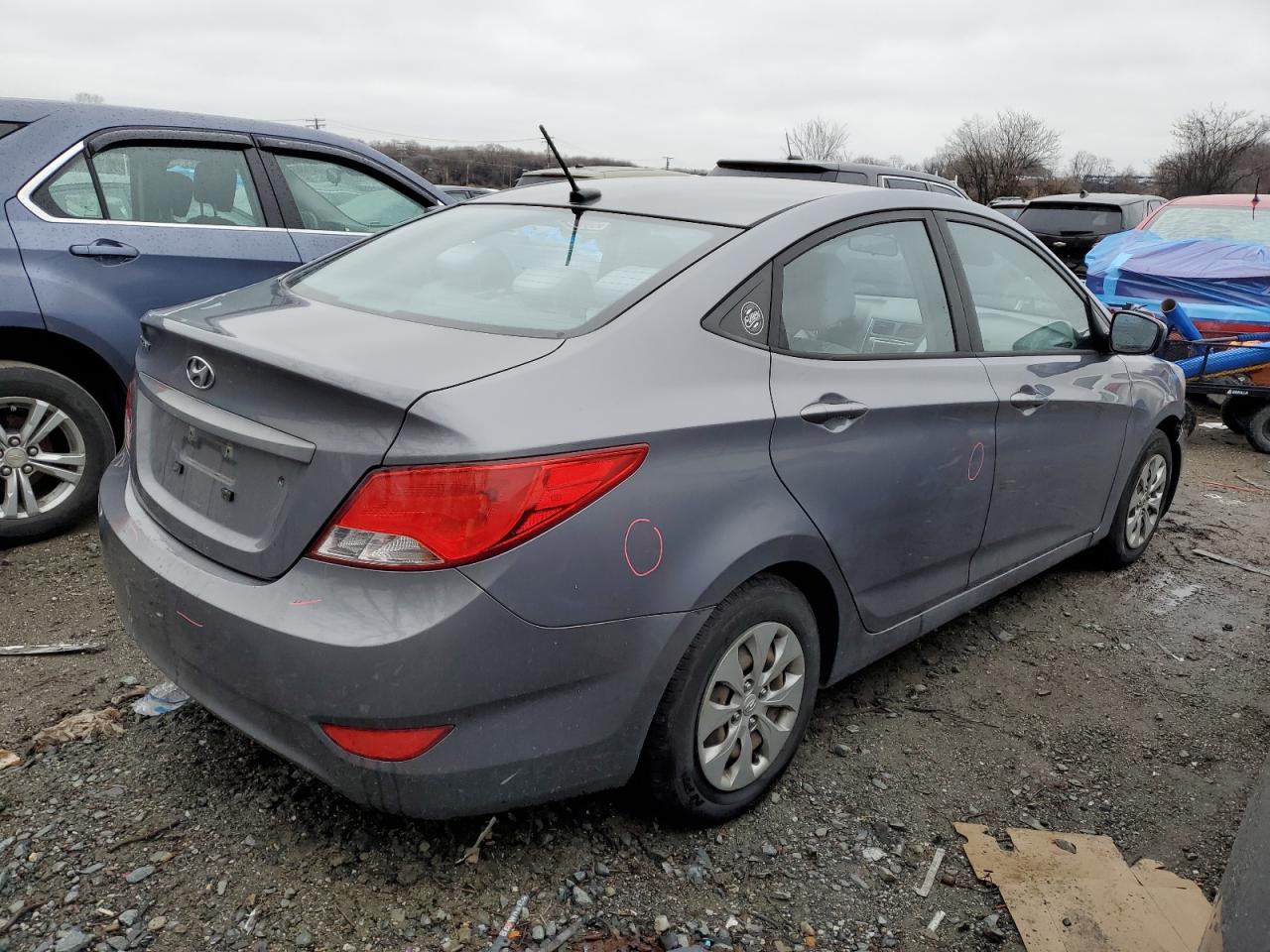 2015 Hyundai Accent - Image 3