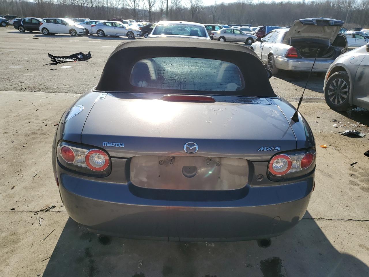 2006 Mazda MX-5 - Image 6