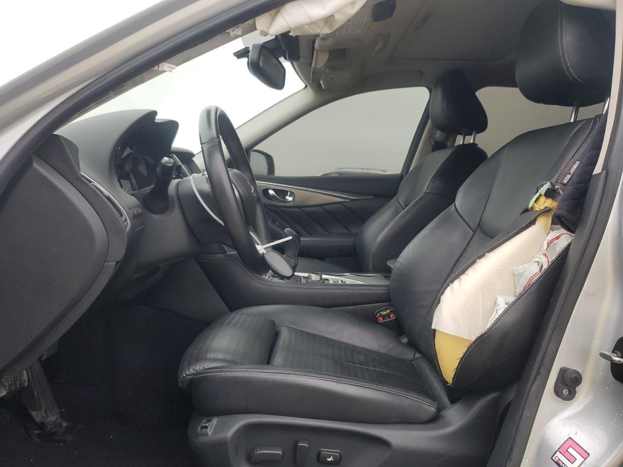 2018 Infiniti Q50 - Image 7