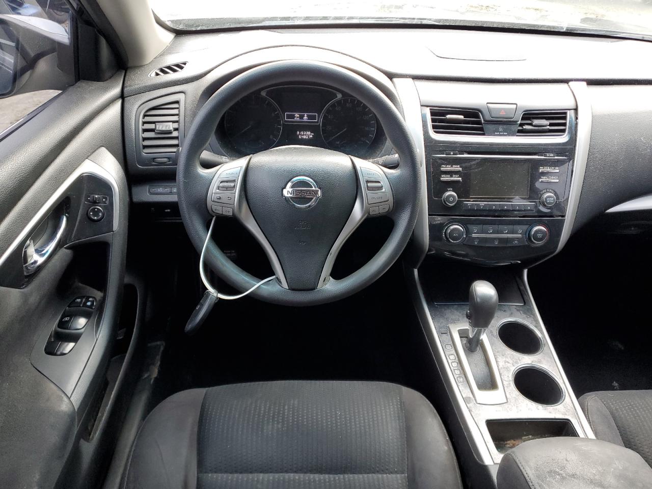 2014 Nissan Altima - Image 8