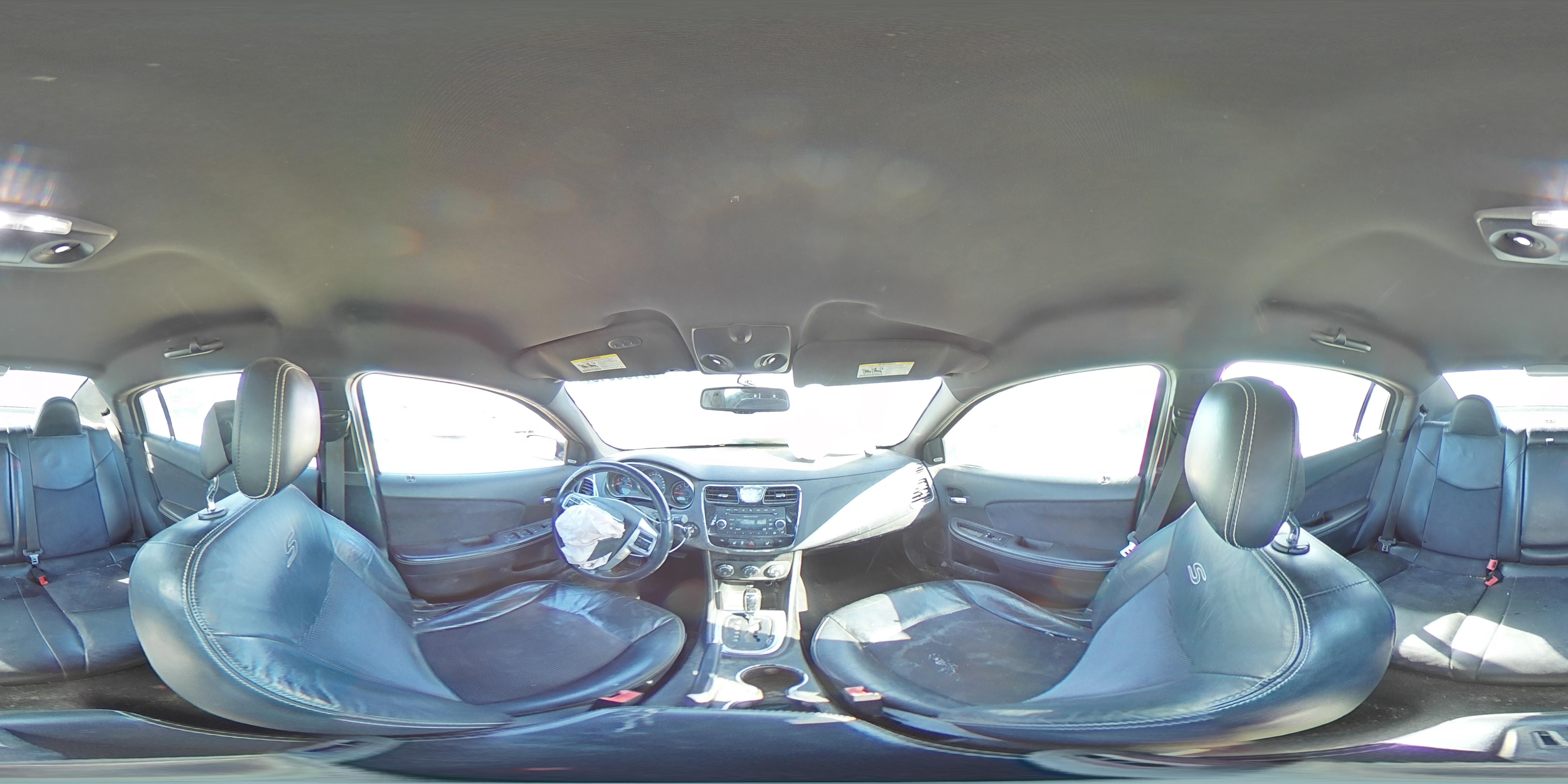 2013 Chrysler 200 - Image 12