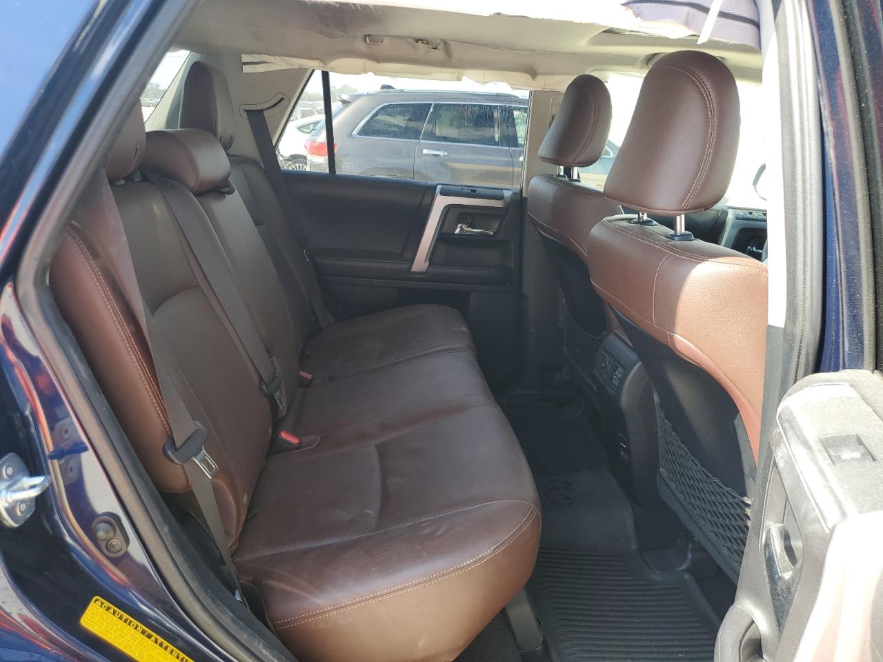 2018 Toyota 4Runner - Image 11