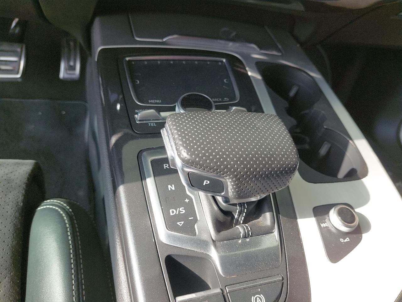 WA1AGDF71HD054238 - 2017 INFINITI Q70 - #44658525