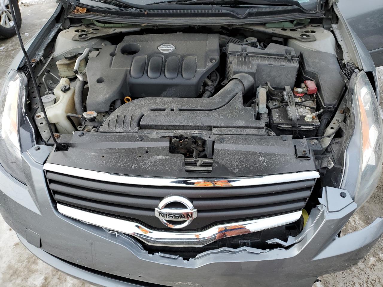 2009 Nissan Altima - Image 11