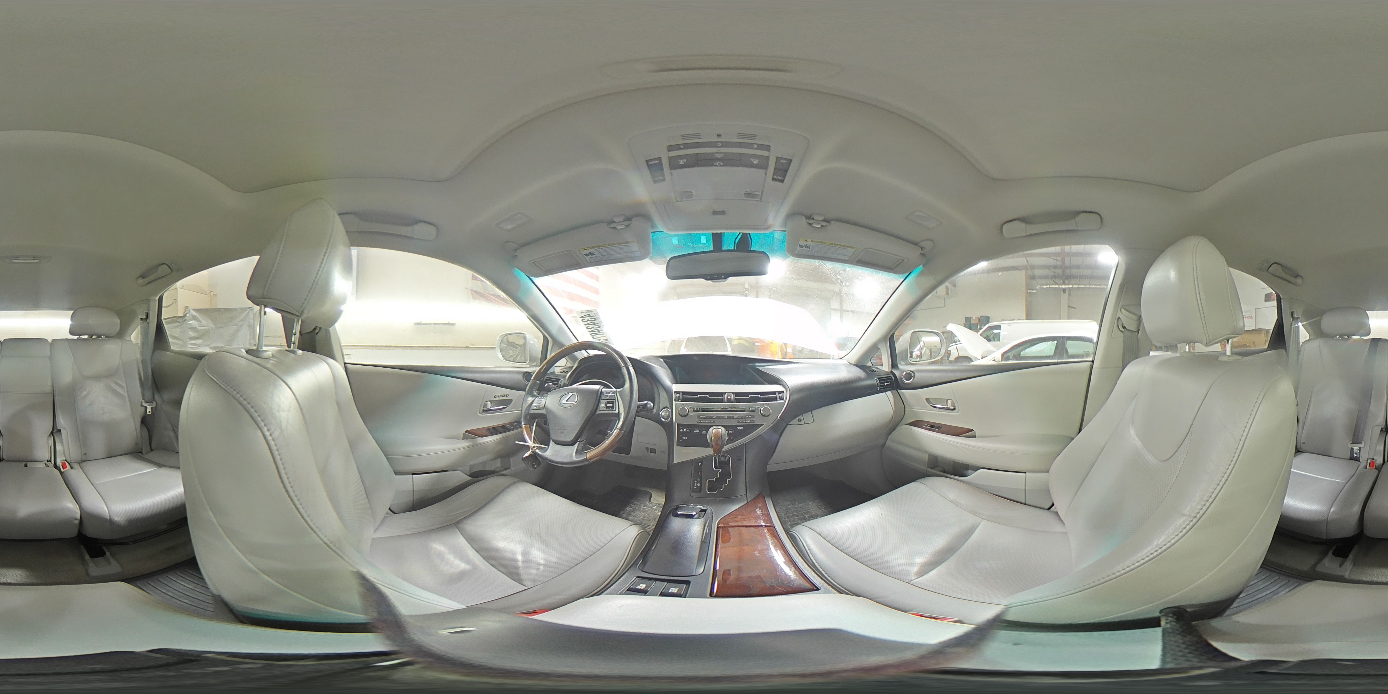 2012 Lexus RX - Image 14