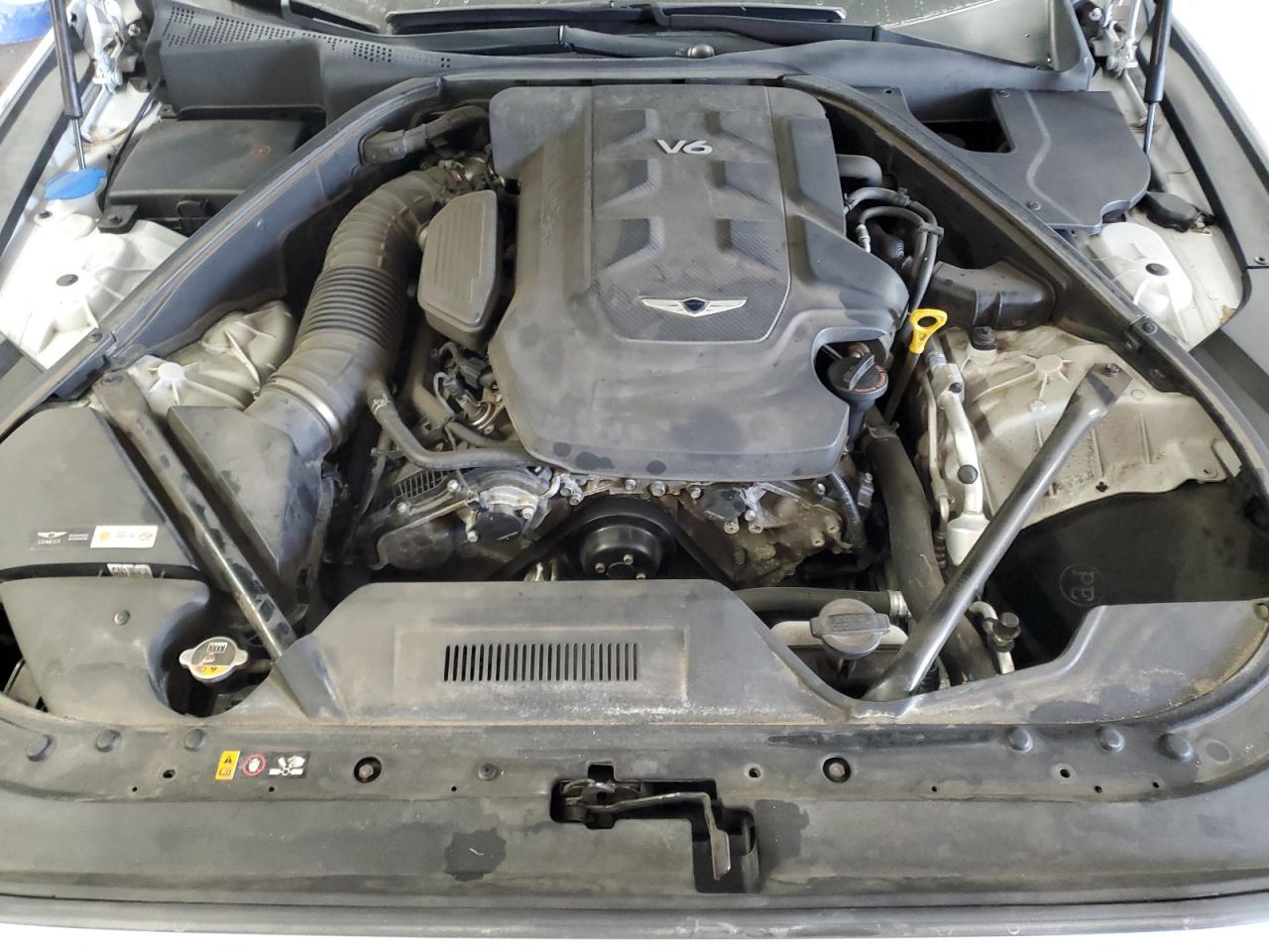 2018 Genesis G80 - Image 11