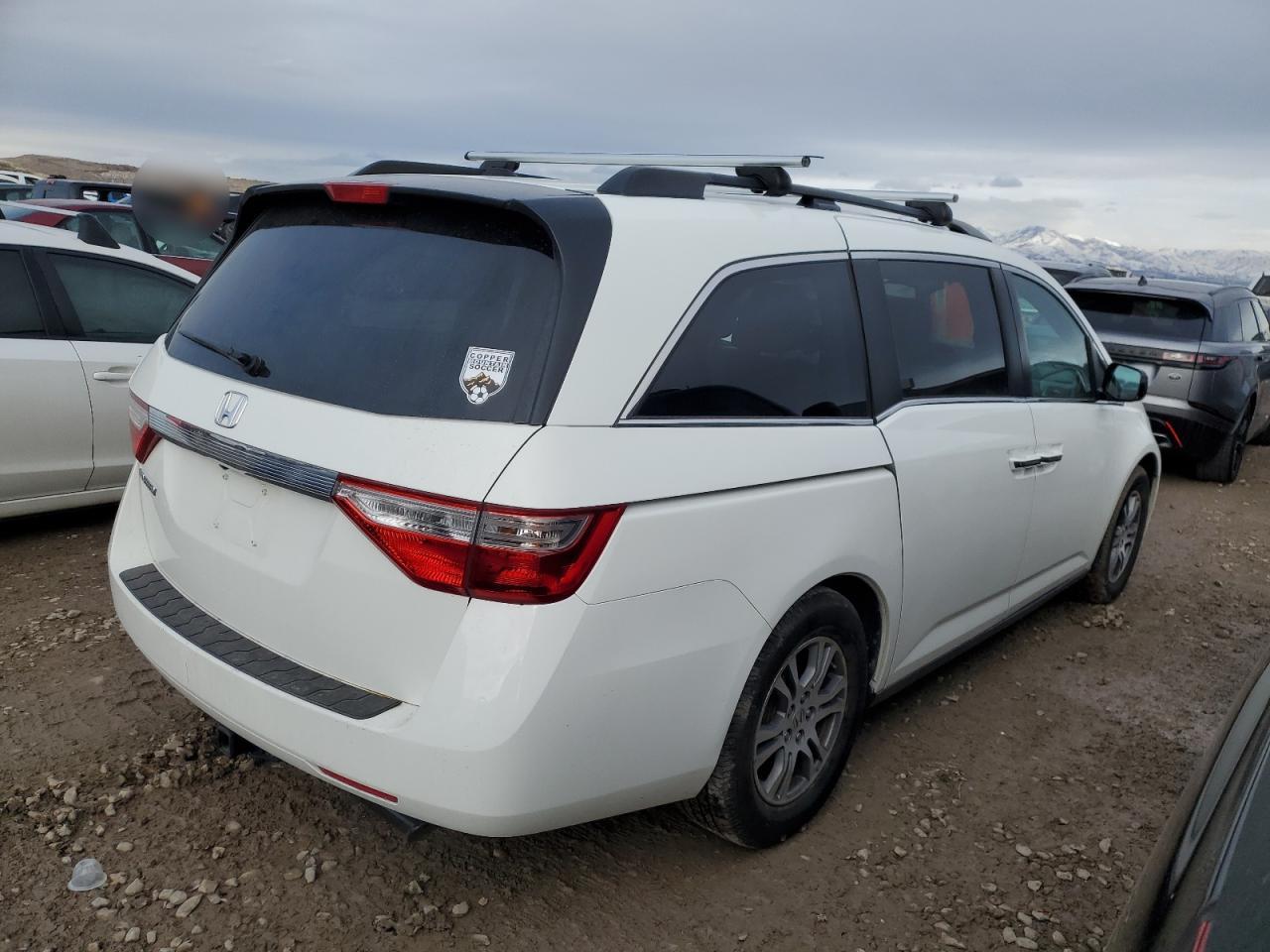 2013 Honda Odyssey - Image 3