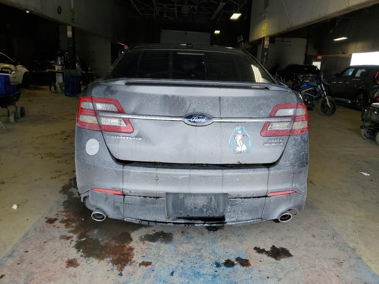 2013 Ford Taurus - Image 6