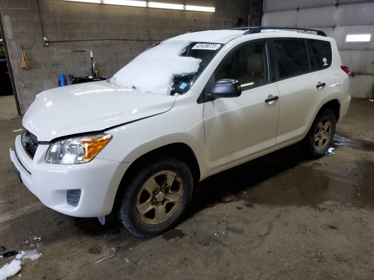 2011 Toyota RAV 4 - Image 1