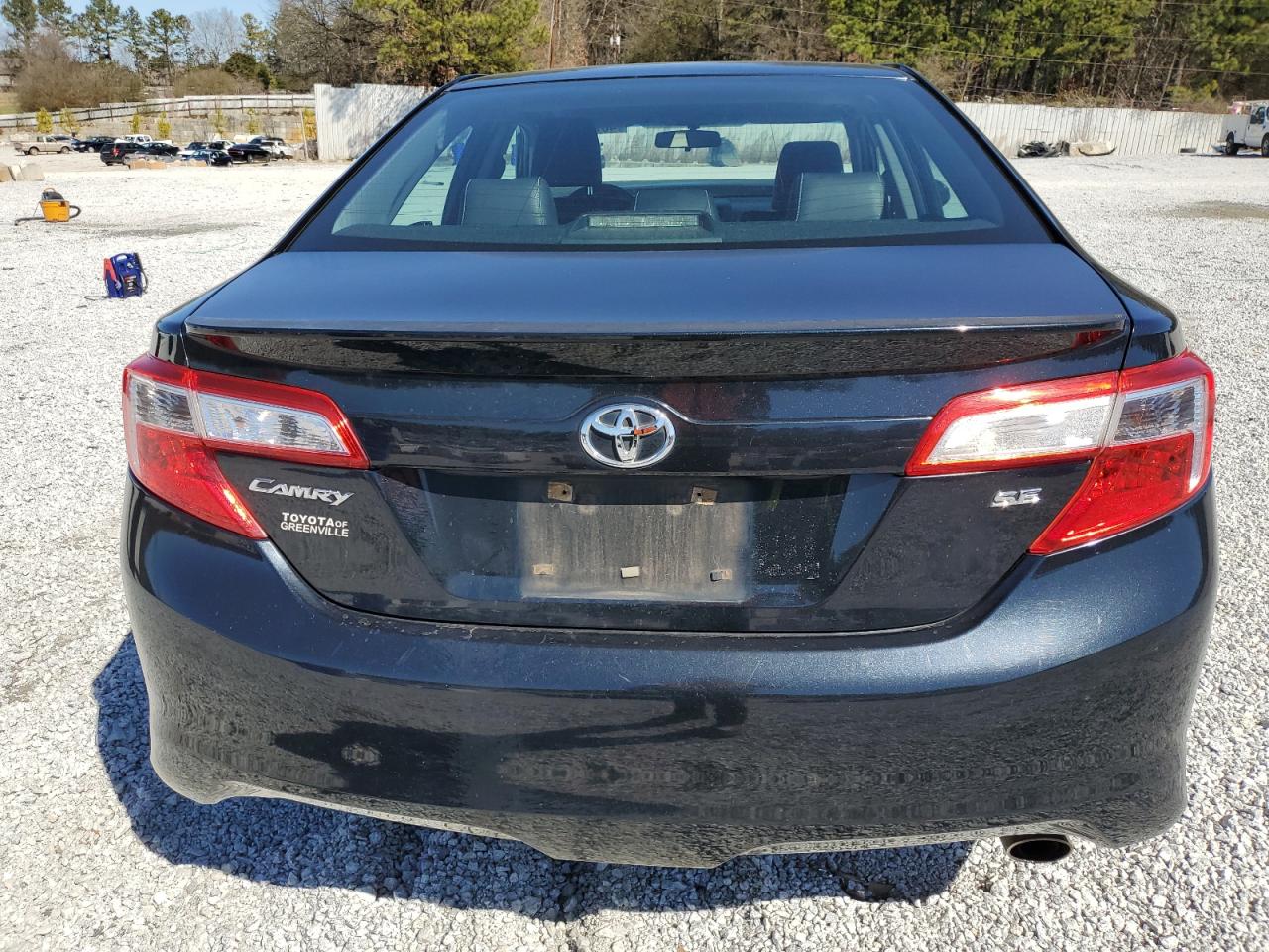 2013 Toyota Camry - Image 6