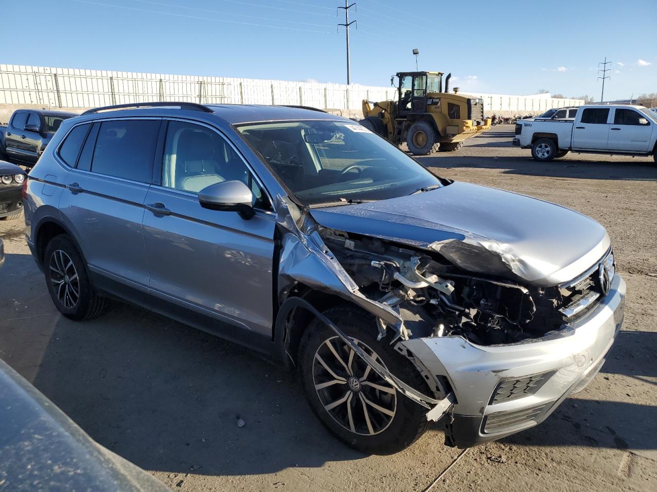 2021 Volkswagen Tiguan - Image 4