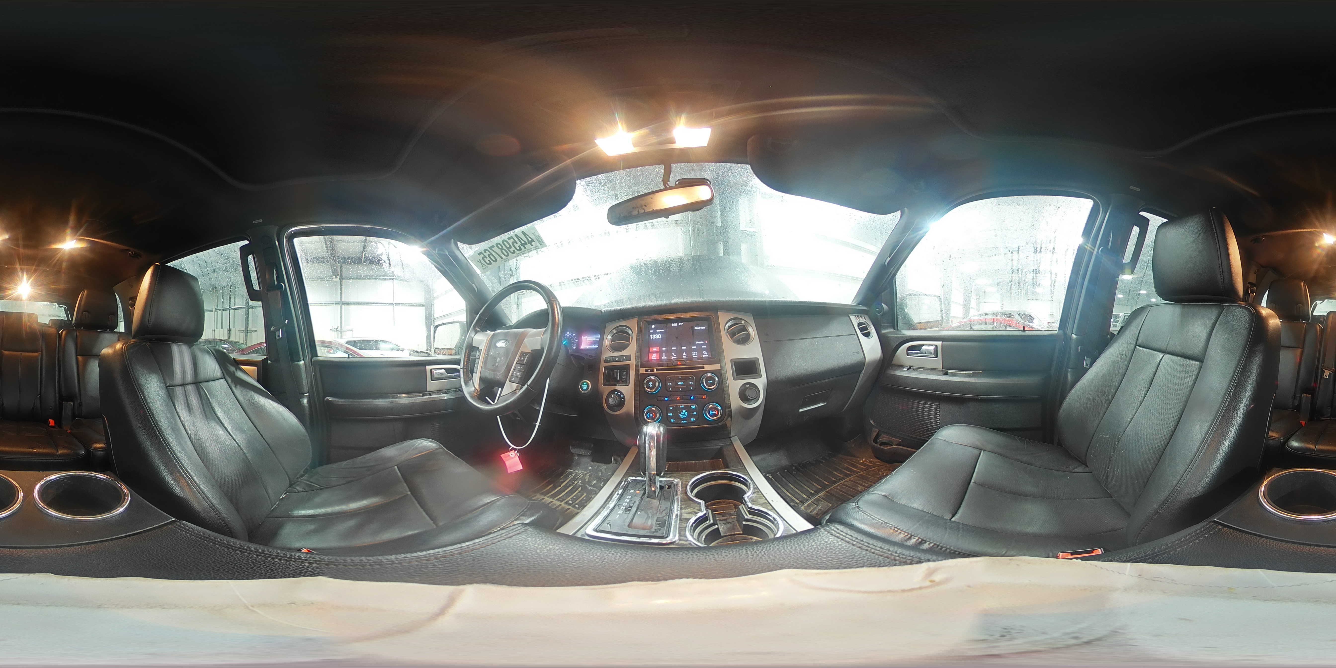 2016 Ford Expedition - Image 15