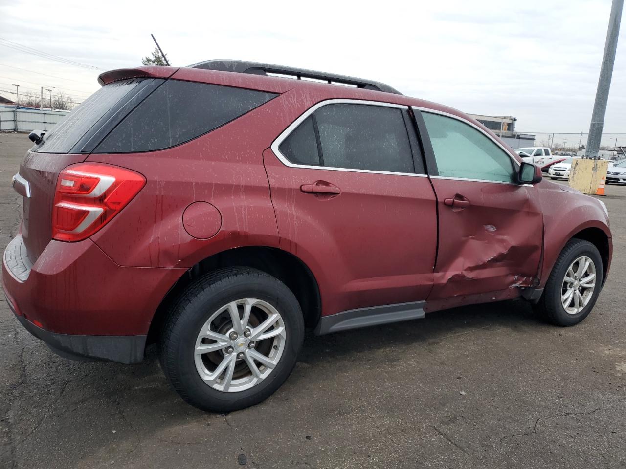 2017 Chevrolet Equinox - Image 3