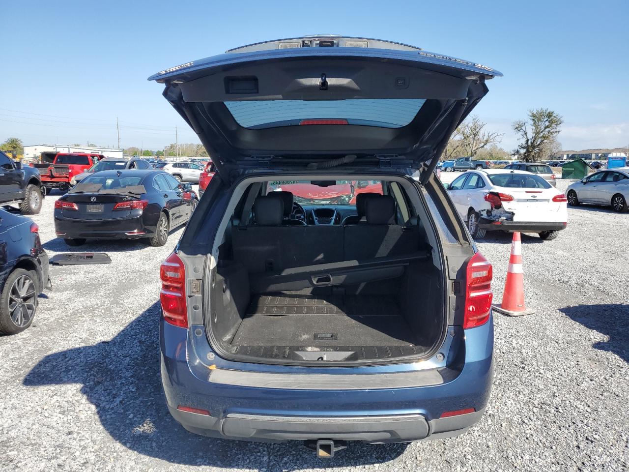 2016 Chevrolet Equinox - Image 6