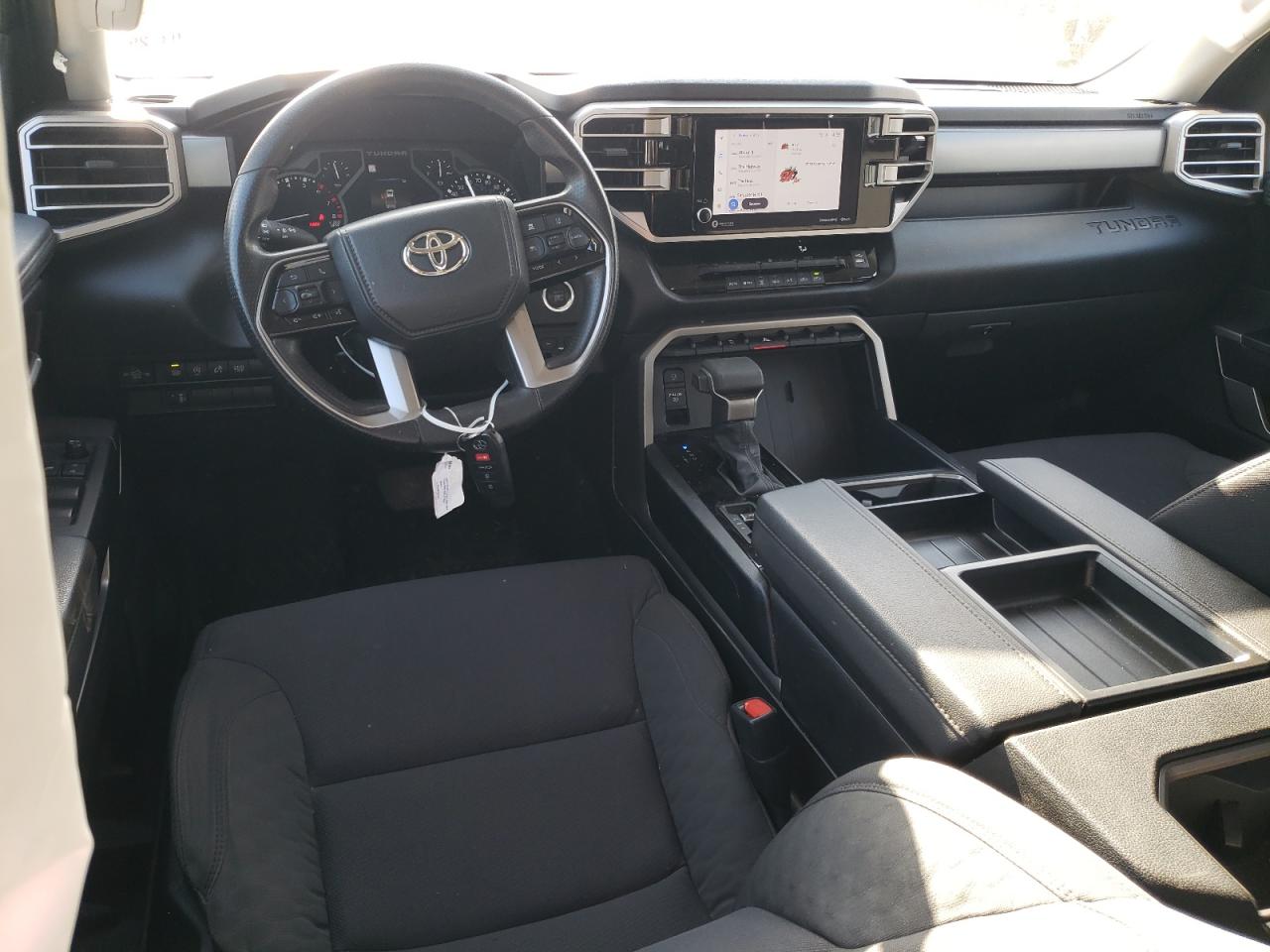 2023 Toyota Tundra - Image 8