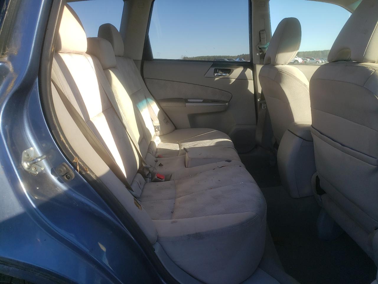 2010 Subaru Forester - Image 11