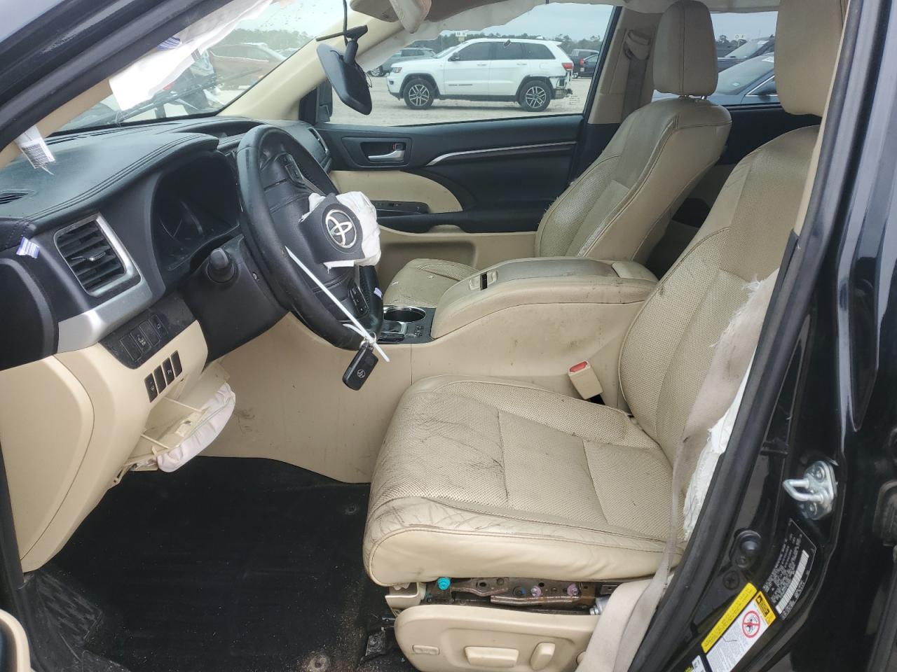 2015 Toyota Highlander - Image 7