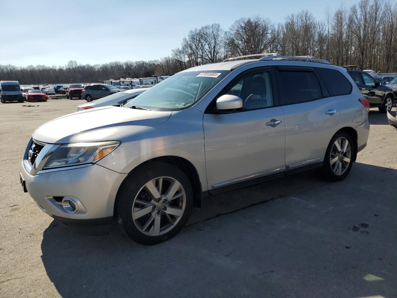2013 Nissan Pathfinder - Image 1