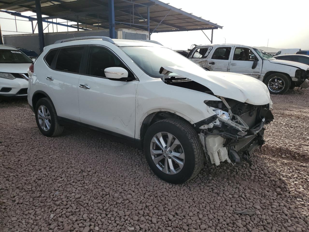 2015 Nissan Rogue - Image 4