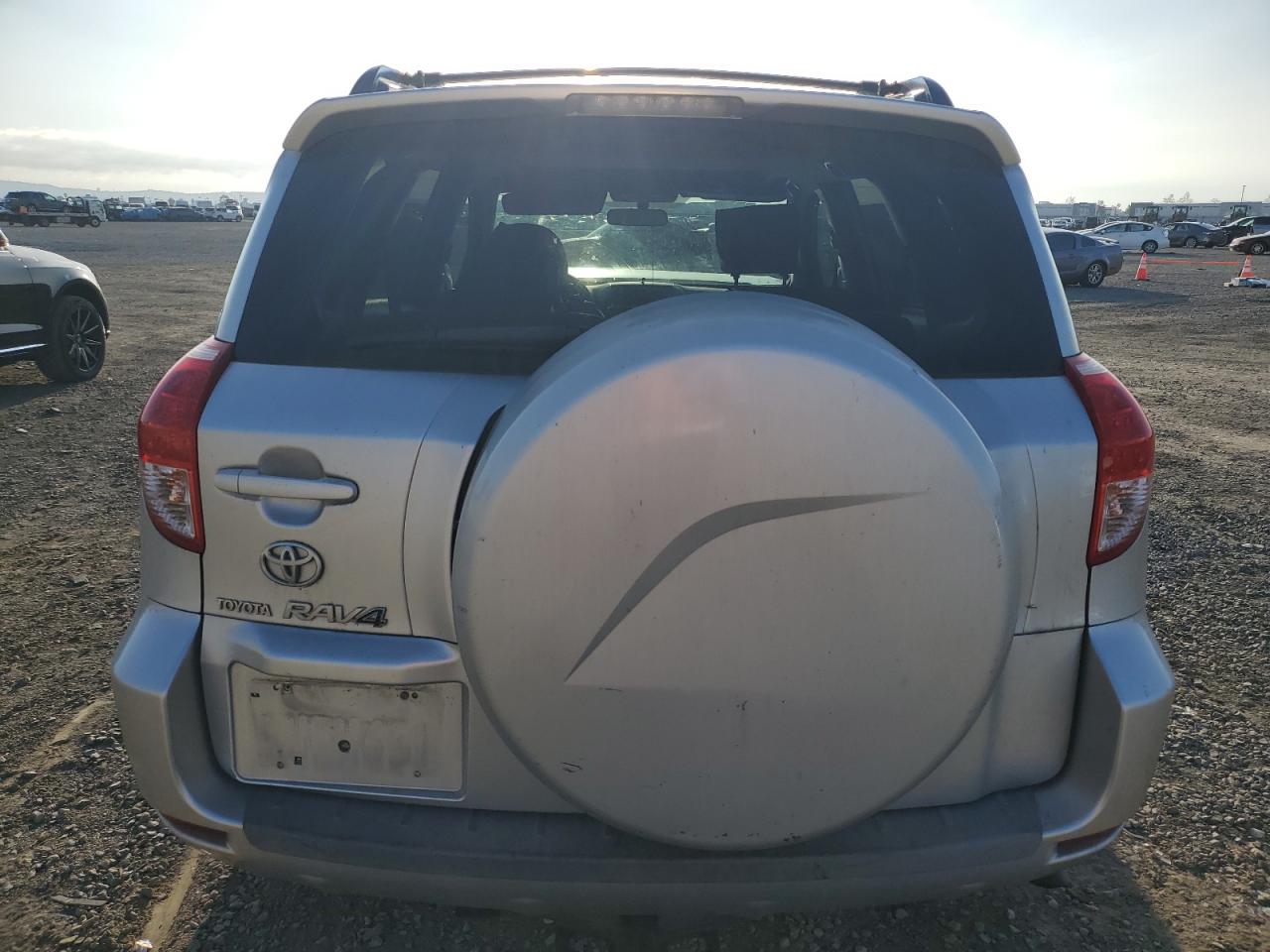 2007 Toyota RAV 4 - Image 6