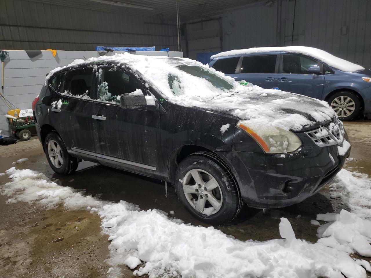 2013 Nissan Rogue - Image 4