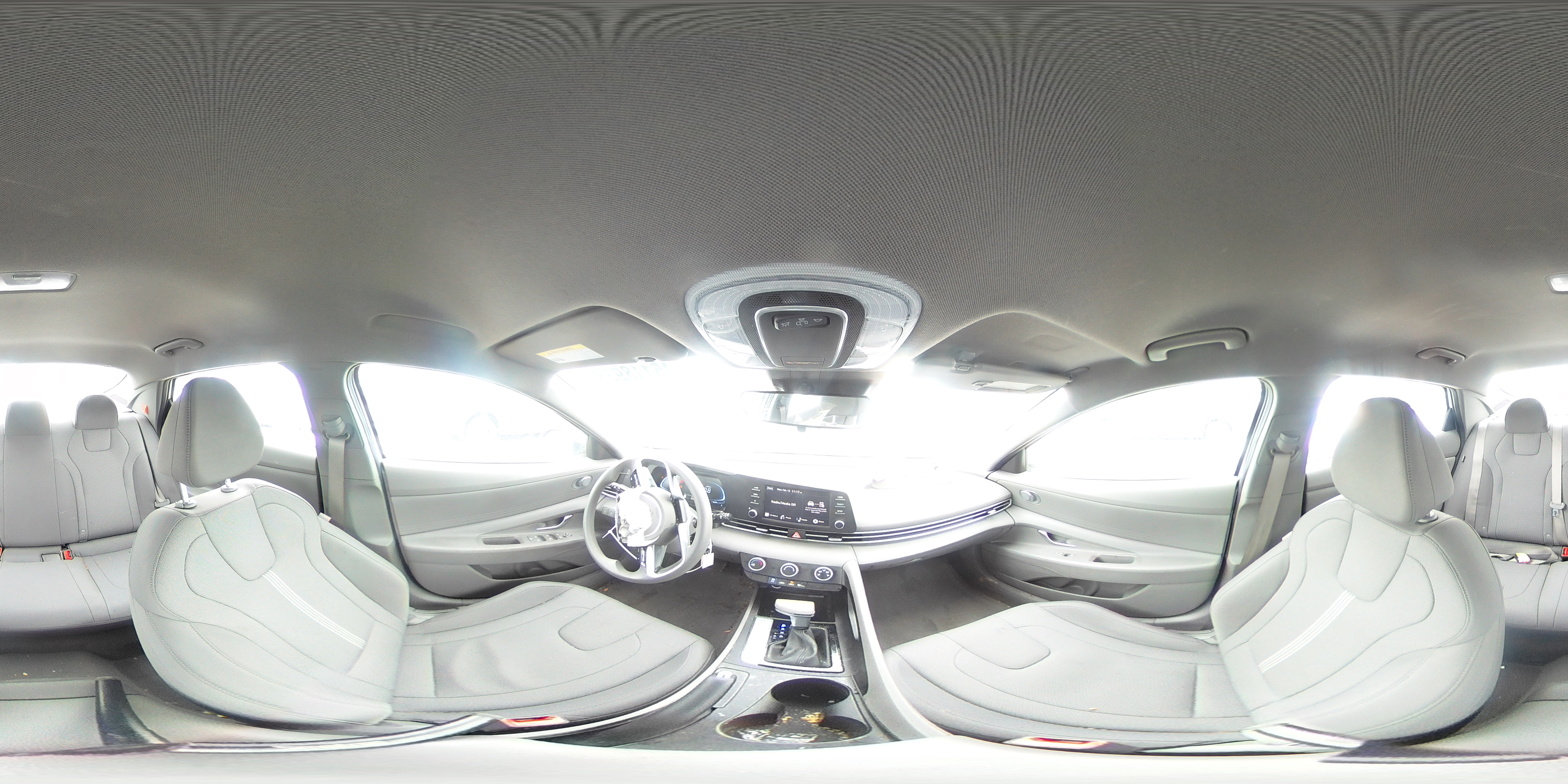 2024 Hyundai Elantra - Image 12