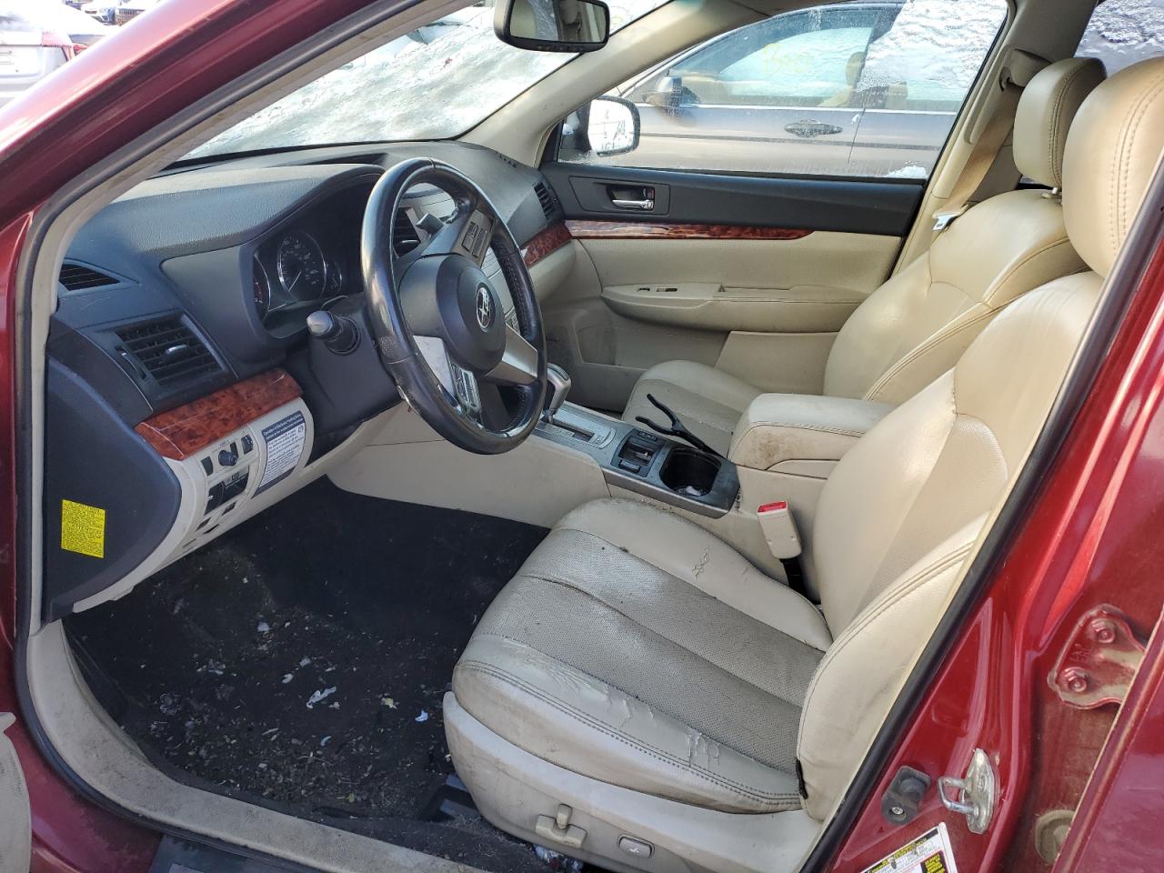2011 Subaru Outback - Image 7
