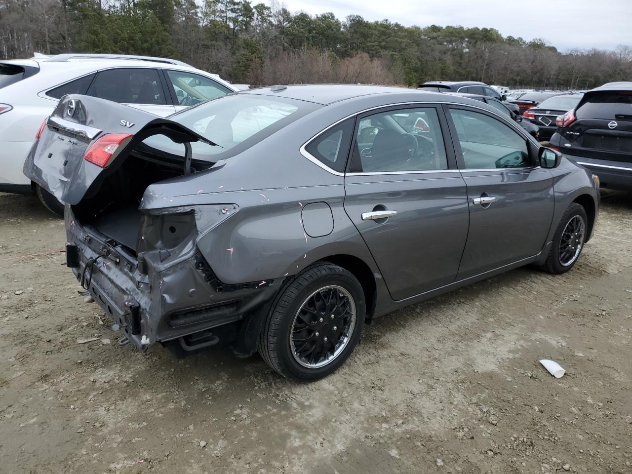 2016 Nissan Sentra - Image 3