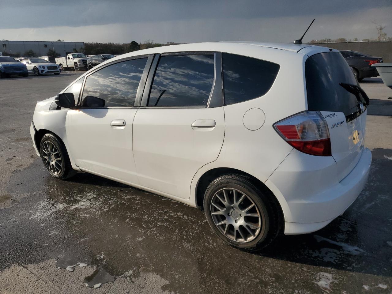 2010 Honda Fit - Image 2