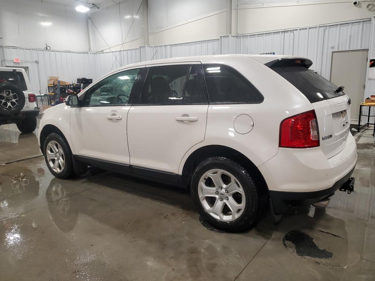 2014 Ford Edge - Image 2