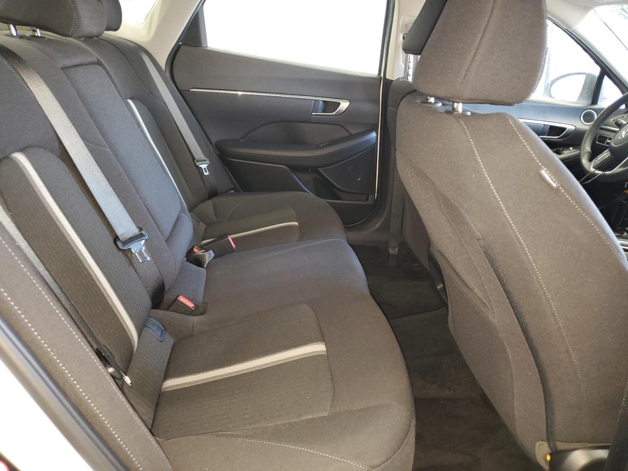 2023 Hyundai Sonata - Image 10