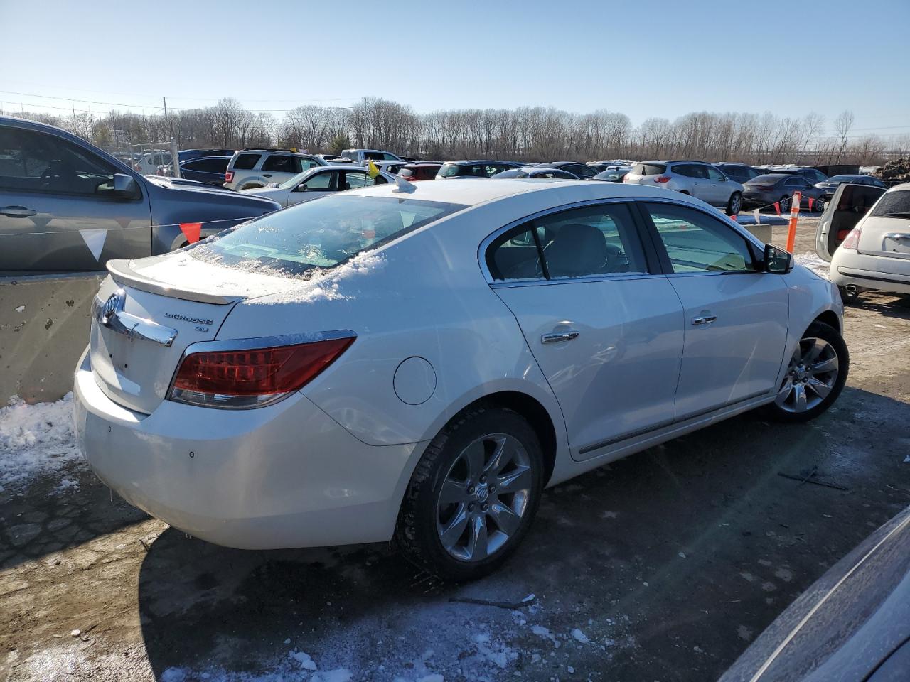 2011 Buick LaCrosse - Image 3