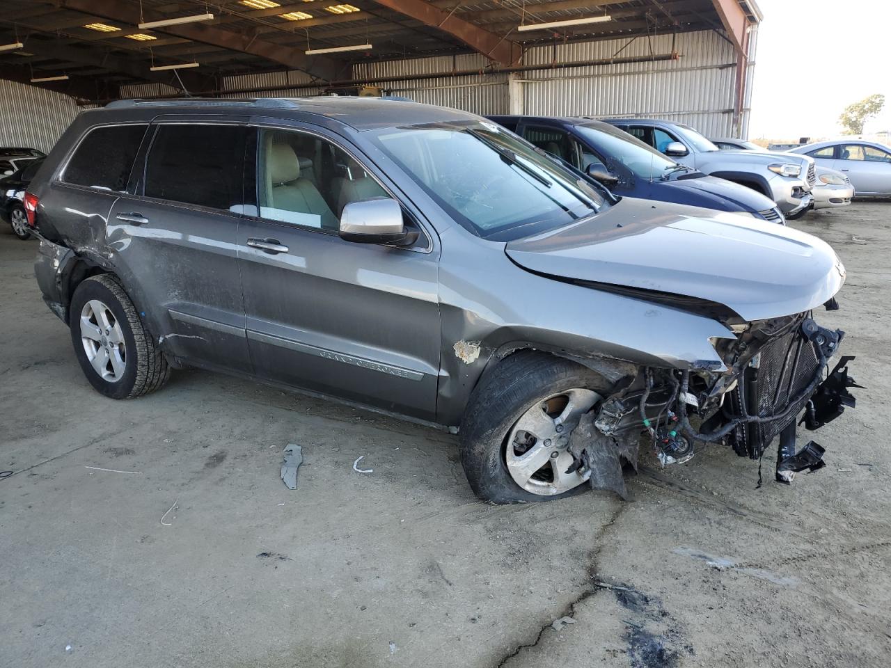 2012 Jeep Grand Cherokee - Image 4